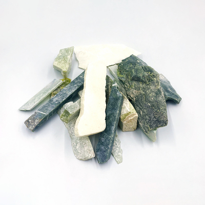 2024 Double Head Xiuyan Stone Jade Roller และ Gua Sha Set สําหรับการดูแลผิวหนัง กันน้ํา ใช่
